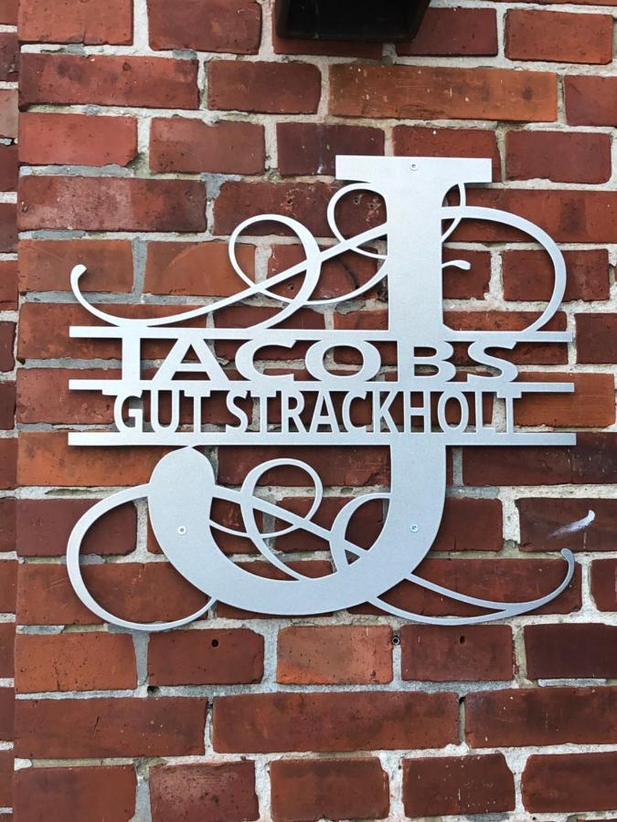 Gut Strackholt FeWo Seemannsgarn Grossefehn Exterior foto